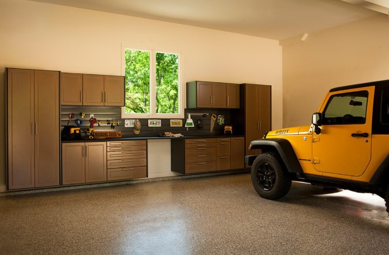 Read more about the article Bring Your Garage to Life with an Epoxy Garage Flooring Company in Overland Park